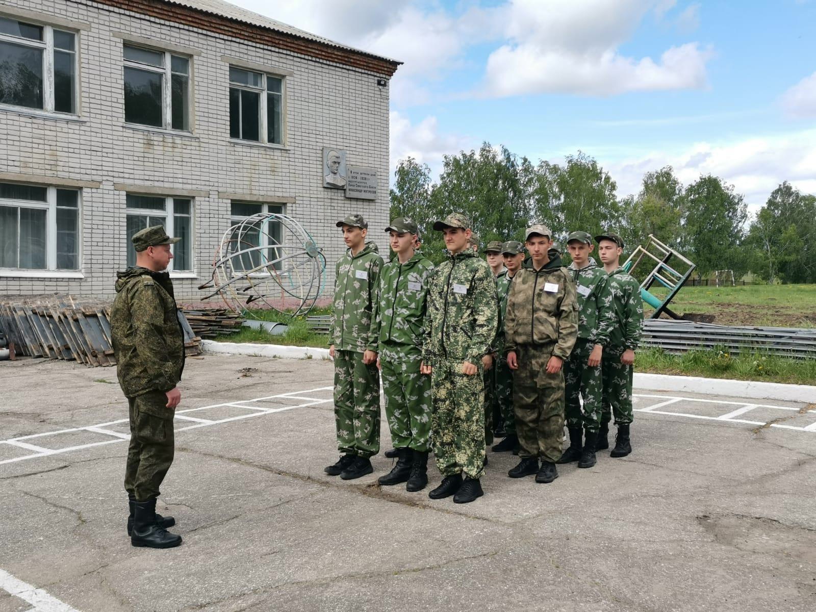 Военно-полевые сборы среди обучающихся 10 классов школ Ульяновского района.